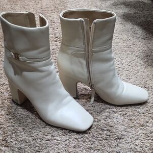 Sam Edelman Cream Ankle Boots